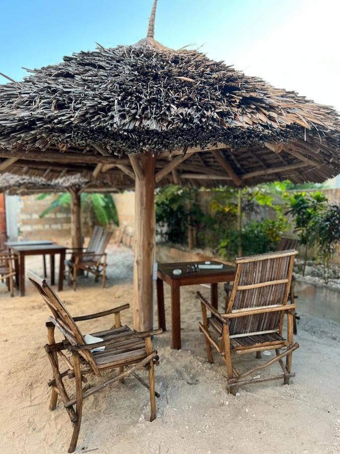Mbuyuni Lodge Нунгві Екстер'єр фото